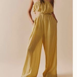 Free People jumper with cutout detailing at the bodice waistband size S